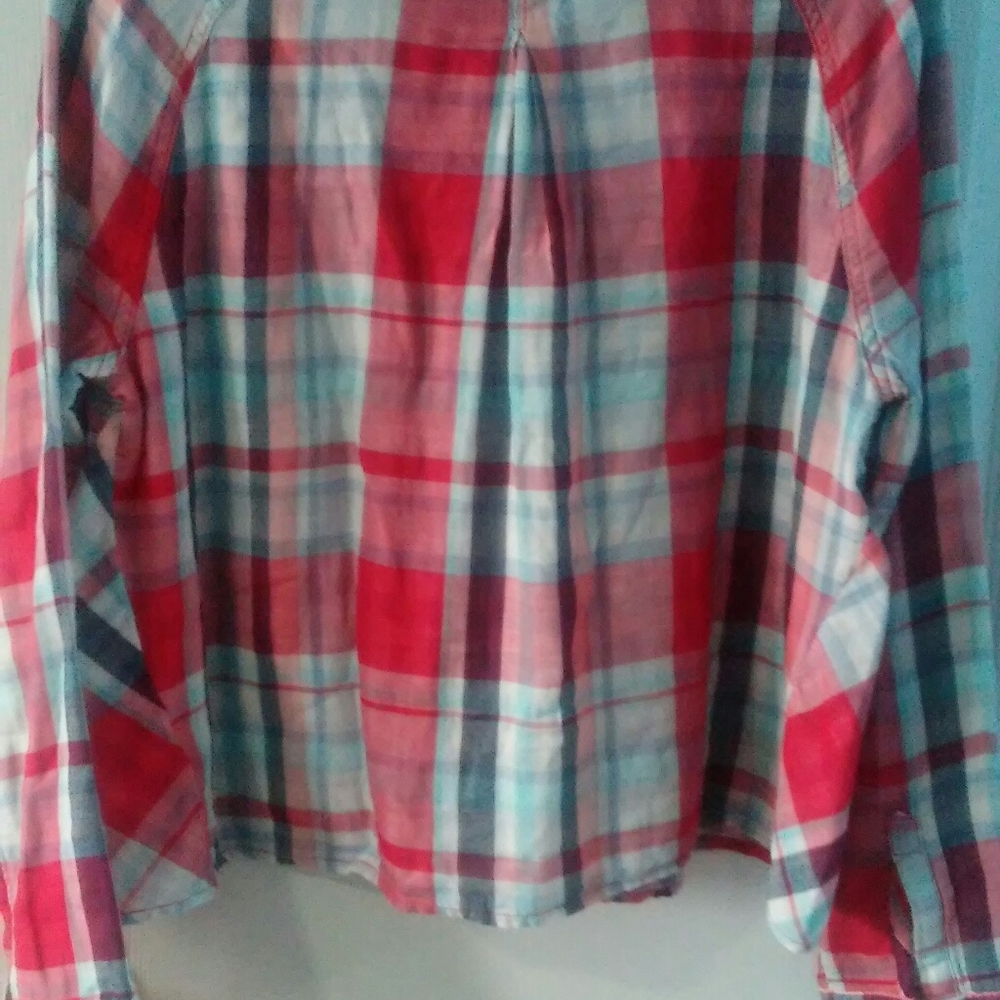 long-sleeve shirt - Picture 3 of 6